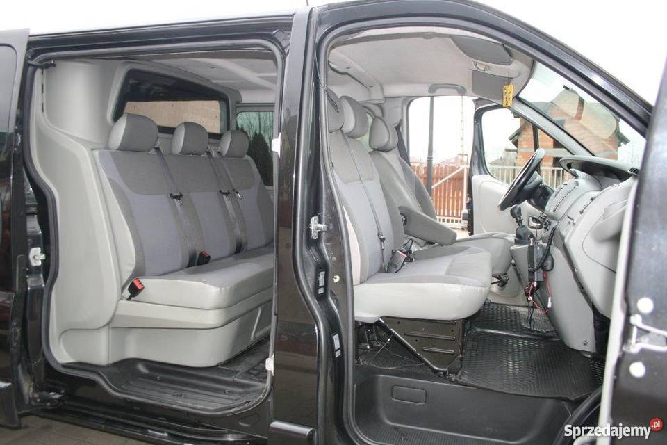 Opel Vivaro 20 6osobowy w stanie Rok produkcji 2007 Warszawa