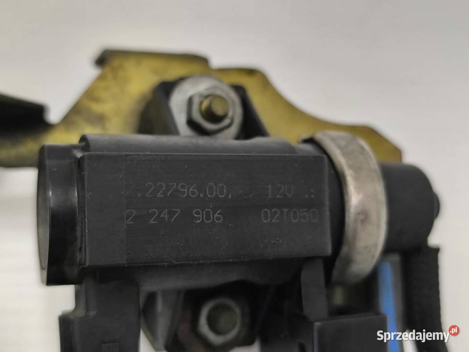 ZAWÓR PODCIŚNIENIA BMW E46 LIFT 20D 2247906 osobowe wielkopolskie