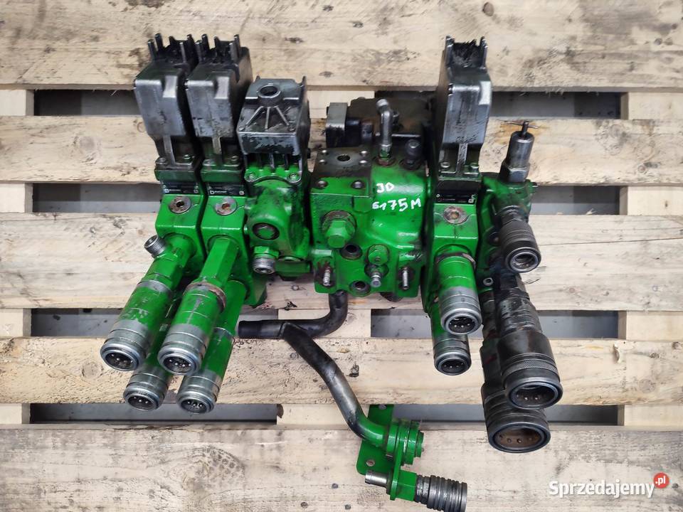Rozdzielacz hydrauliczny JOHN DEERE 6175M Wilkowo sprzedam