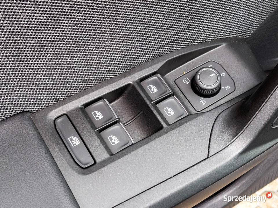 SEAT Leon 2022r FV23 LED Kamera PodgrzFotele 150KM Kraków