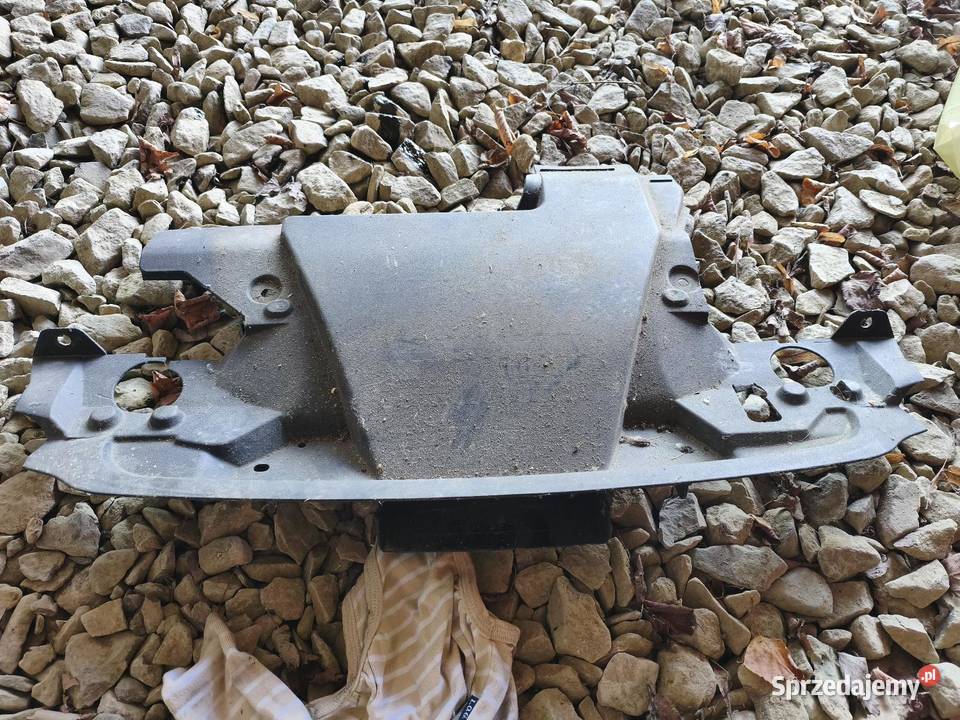 BMW e36 osłona pasa wentylacja alternatora r6