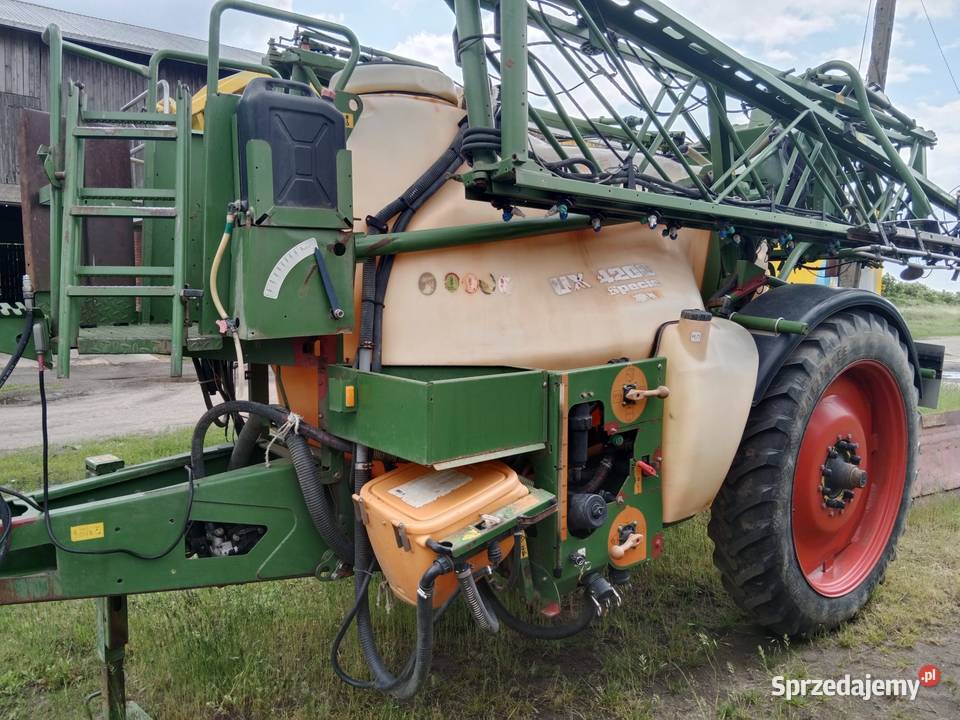 Opryskiwacz Amazone UX 4200 Special Kaleje