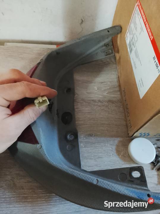 Zadupek z lampą Piaggio ZIP Koszalin sprzedam