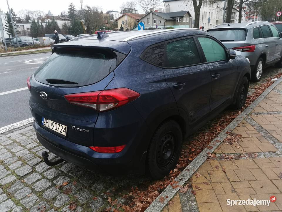 Hiunday Tucson 2017 17D 140 automatyczna Police