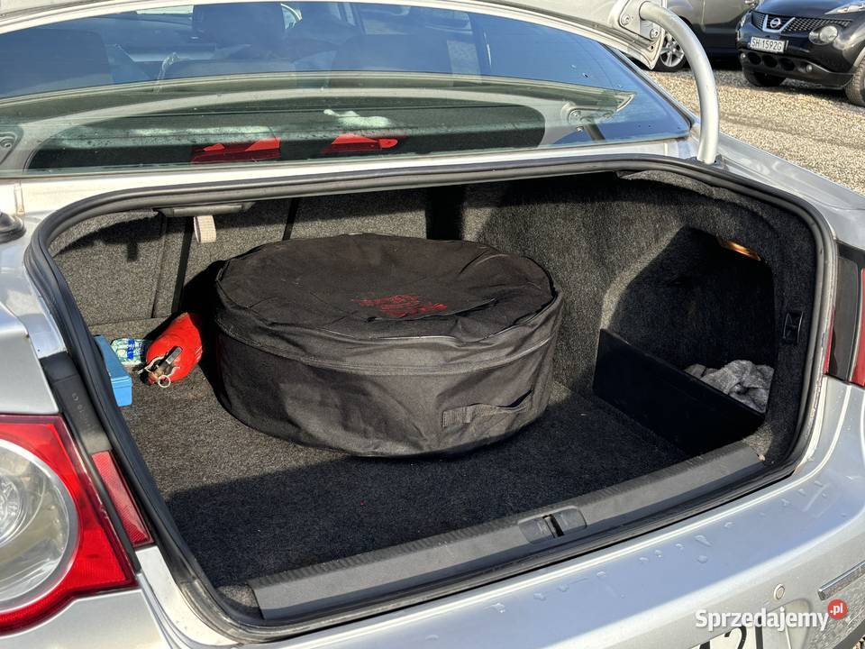 Volkswagen Passat 2007 r gniazdo AUX Passat