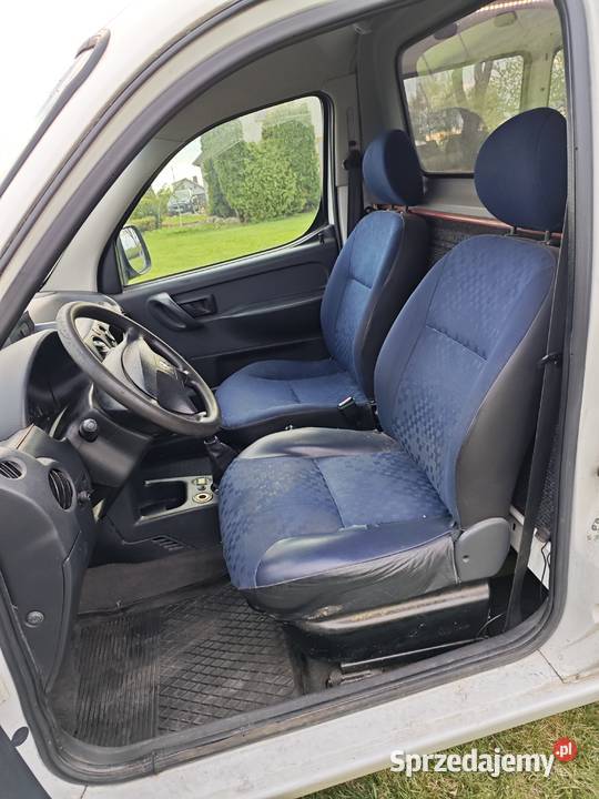 Peugeot partner z bagażnikiem dachowym 1560cm3 Lubawa