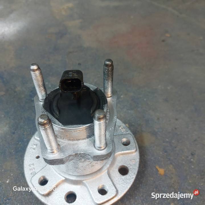 Używana piasta opel astra h 2008r kombi Ząbki