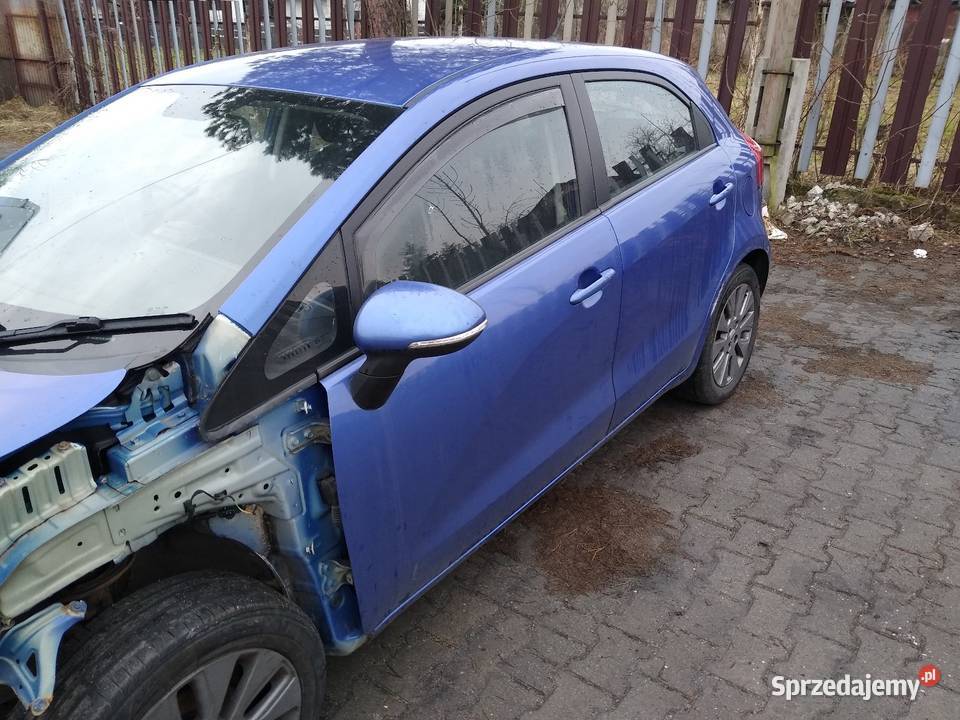 Kia Rio III 2012r 11CRDI na części Drzwi maska Jaworzno sprzedam