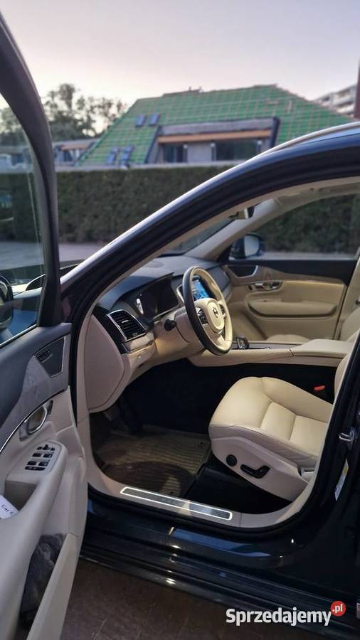 Volvo XC 90 Volvo XC90 B6 4x4 Plus XC 90 Warszawa