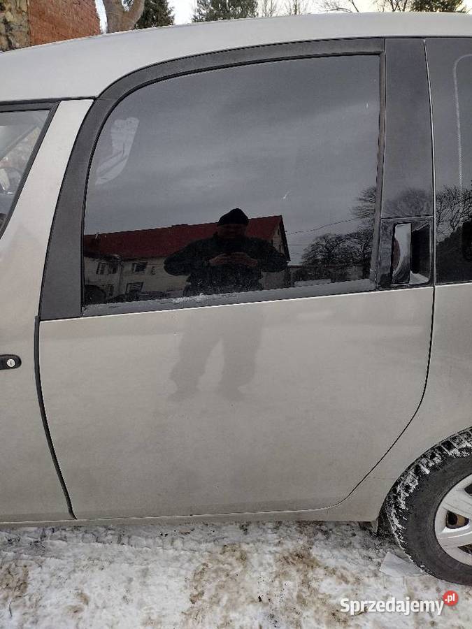 błotnik prawy Lf8h skoda roomster fabia 2 Kłodzko