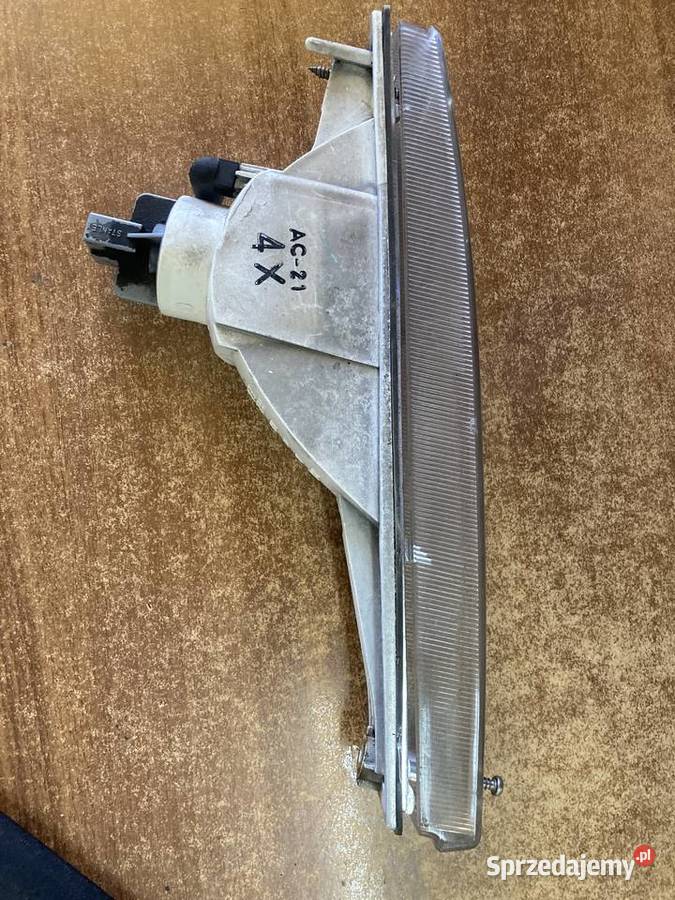 HONDA CIVIC 4 KIERUNKOWSKAZ PRAWY 0453893R osobowe Rakoniewice