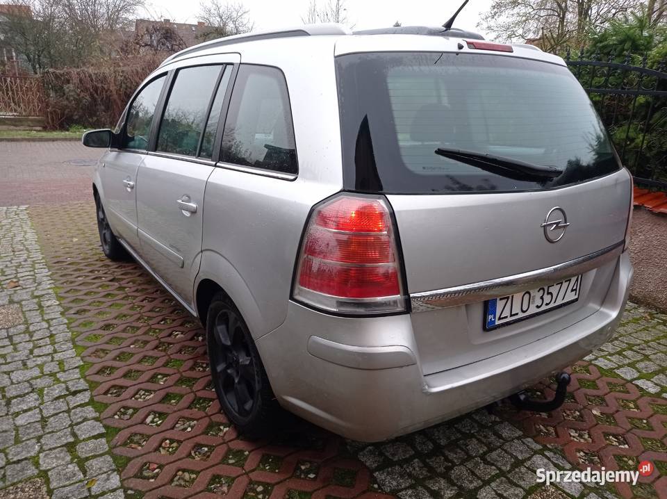 Opel Zafira B 19cdti 120 7osób panorama hak diesel