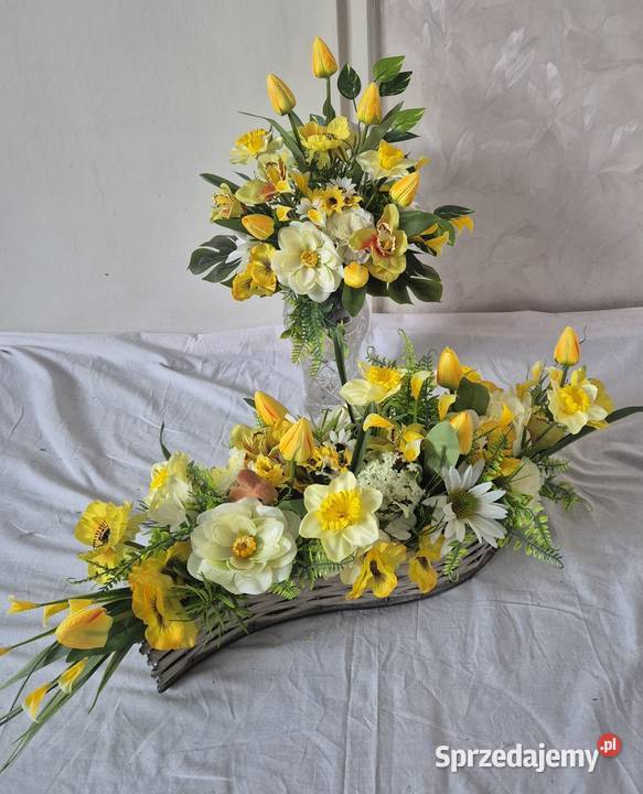 Dekoracja nagrobna stroik kompozycja na cmentarz Pleszew