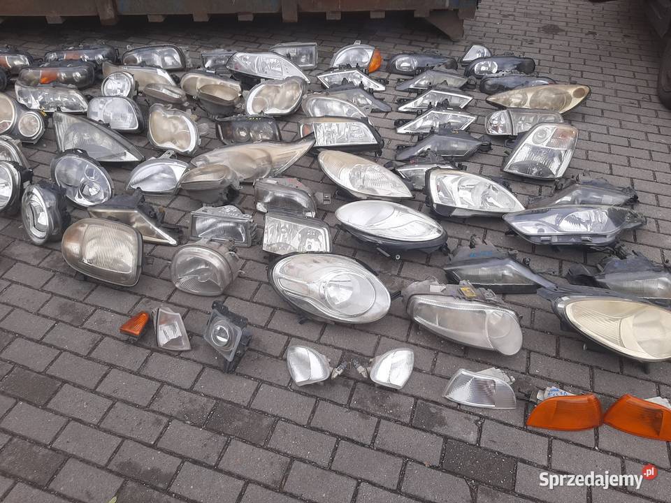 Lampy samochodowe przednie uszkodzone Sosnowiec