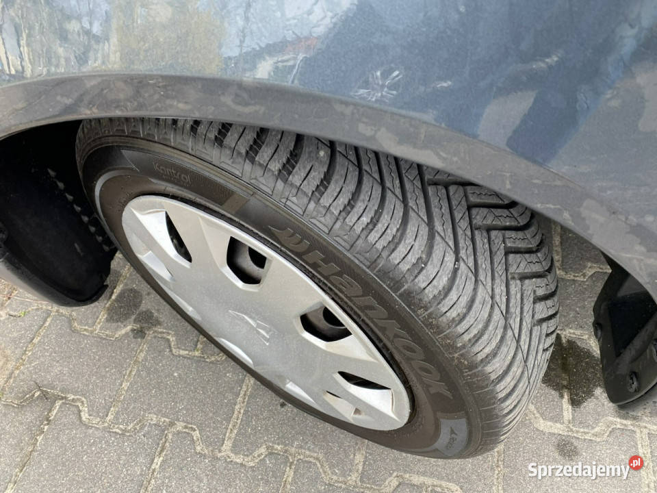 Mitsubishi Colt Opony wielosezonoweKlimatyzacja Rok produkcji 2010 Wejherowo