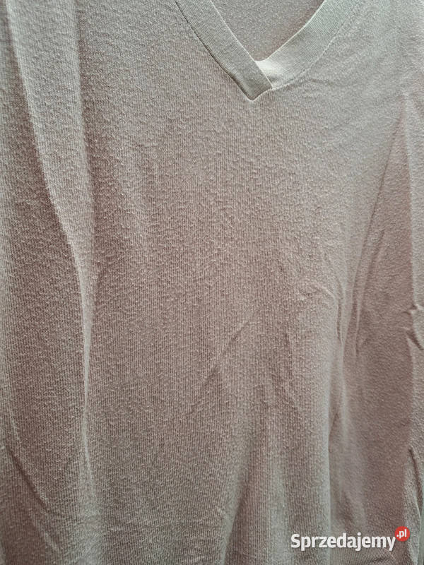 Klasyczny sweter w odcieniu pudrowego różu Swetry i golfy pomorskie Trąbki Wielkie