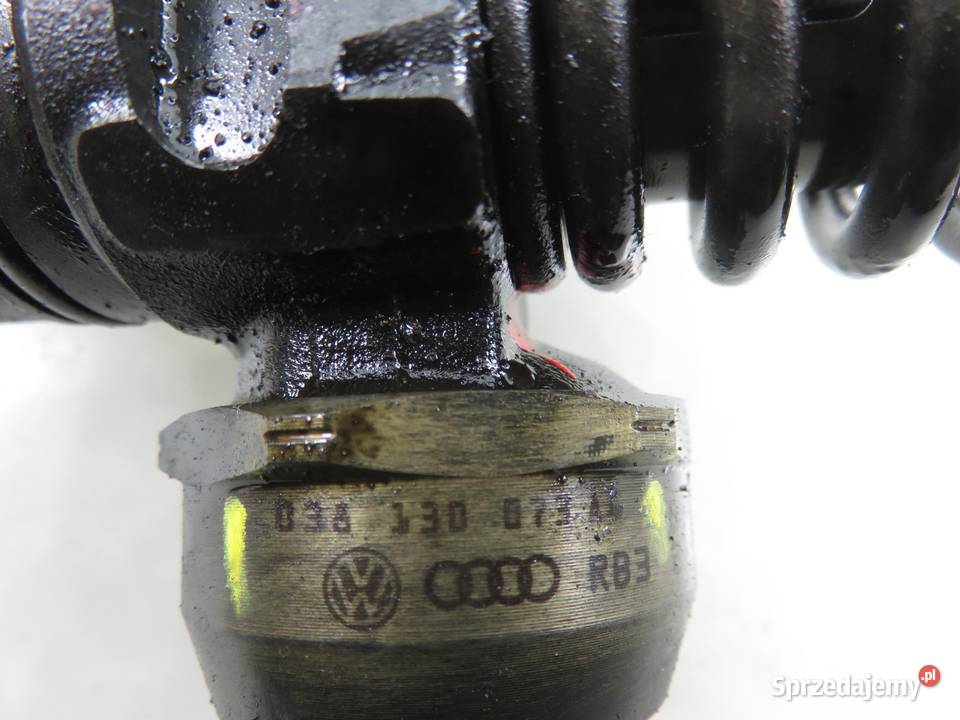 POMPOWTRYSKIWACZ VW GOLF V 19 TDI 038130073AG