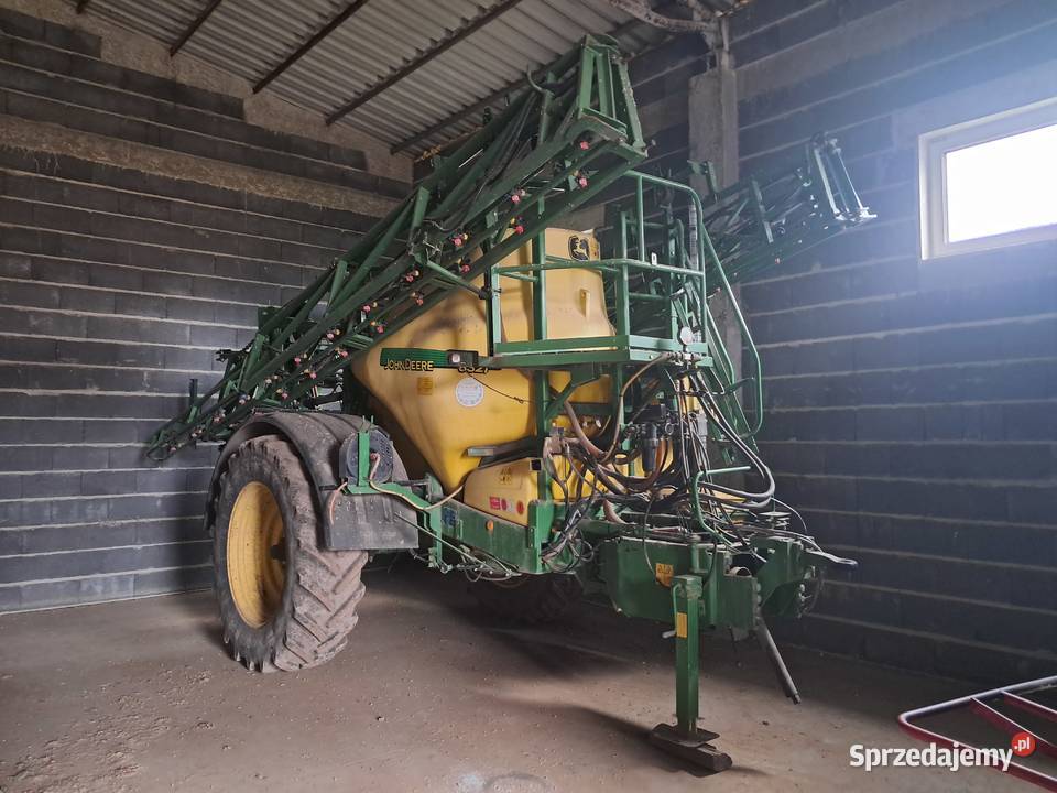 Opryskiwacz John Deere 832 belka 24m poj 3200l John Deere Podgaj