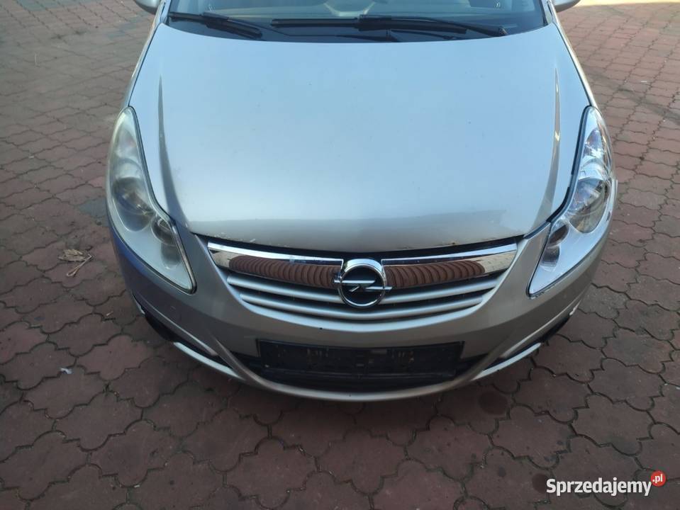 Opel Corsa D maska Radom