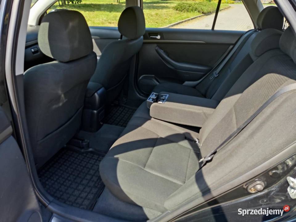 Toyota Avensis T25 Kombi 18 B VVTi 129 2004r Org Pisz sprzedam