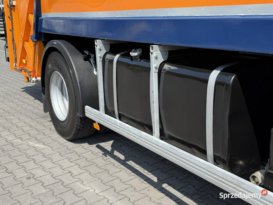 DAF LF 55300 Śmieciarka Komunal Partner KP 16V Widełki