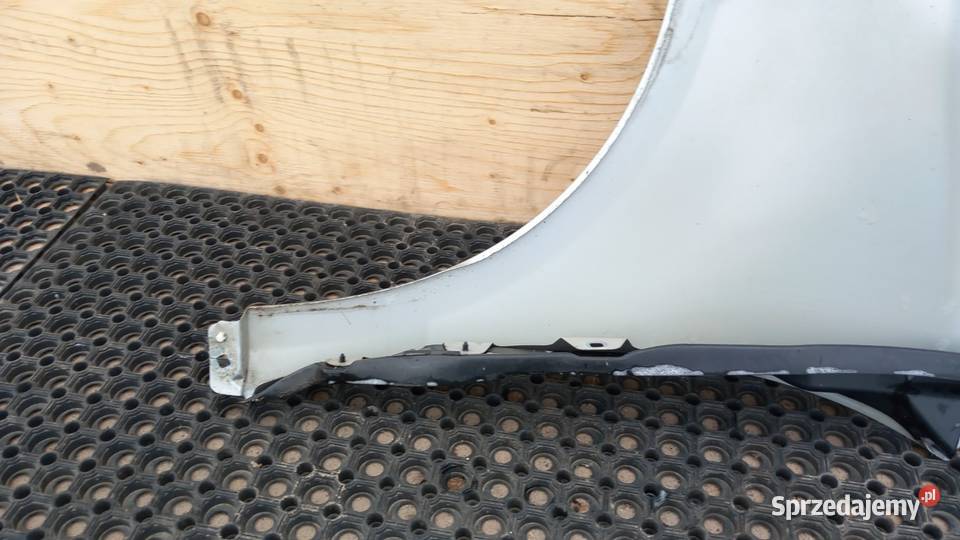MERCEDES W169 LIFT BŁOTNIK PRZÓD PRAWY 761 Błotniki wielkopolskie Zbierkowo