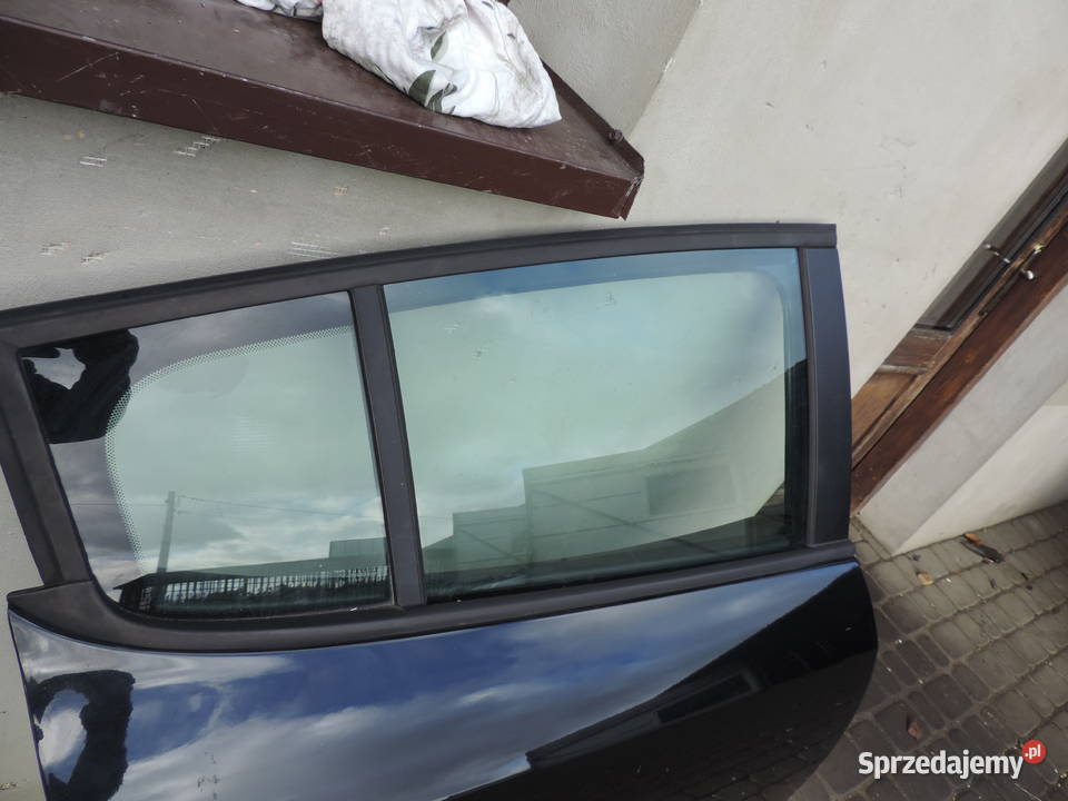 DRZWI PRAWY TYŁ PRAWE TYLNE RENAULT MEGANE III Drzwi małopolskie Nowy Sącz