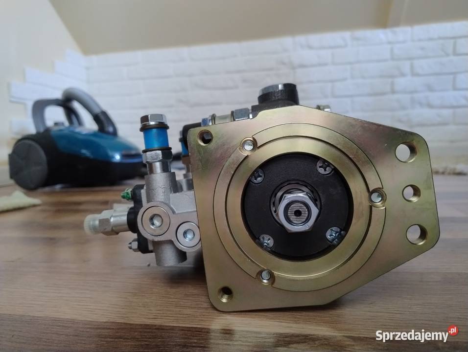 Pompa wtryskowa pompa paliwa MTZ PRONAR D240 i Układ paliwowy Szarnoś