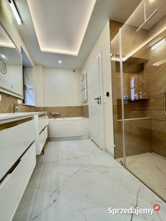 Dwupoziomowy apartament 16224 m z ogrodem i parter Sprzedaż Łódź