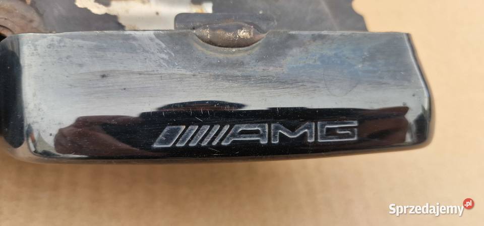 MERCEDES CKLASA W205 WYDECH KOŃCÓWKA LEWA Bieleń