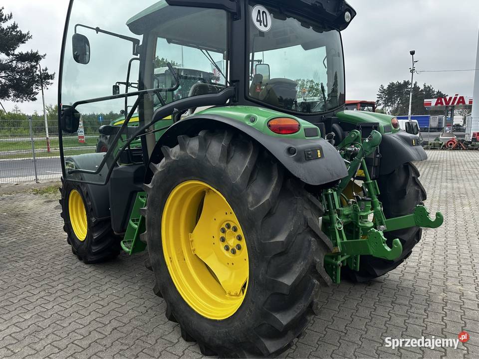 Ciągnik John Deere 6115R dolnośląskie