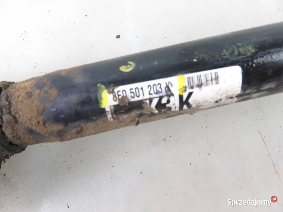 PÓŁOŚ PRAWA TYLNA AUDI A4 B6 quattro 8E0501203K