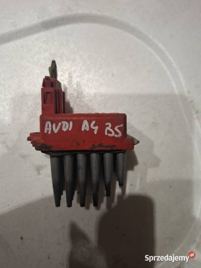 AUDI A4 B5 rezystor dmuchawy