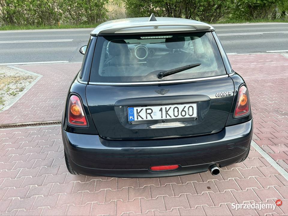 Zadbany MINI Cooper R56 16L 120 Nowy rozrząd aluminiowe felgi małopolskie Kraków sprzedam