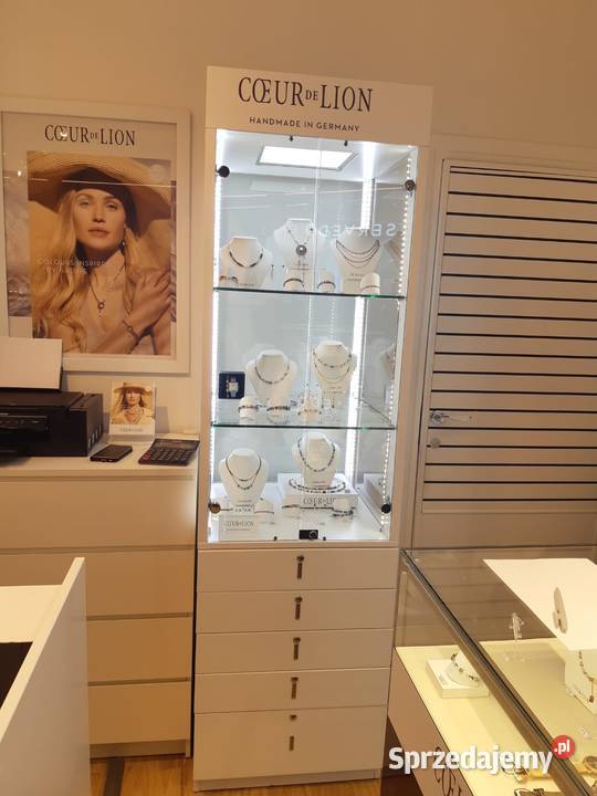 Meble do sklepu jubilerskiego gabloty komody mazowieckie