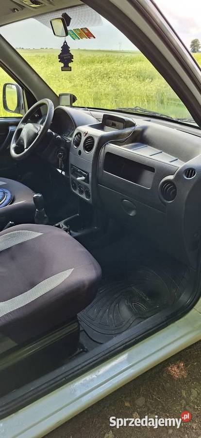 Citroen Berlingo 14i 600 Bystrzyca Stara