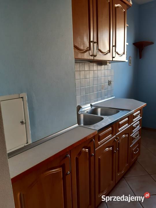 Meble kuchenne z witryną