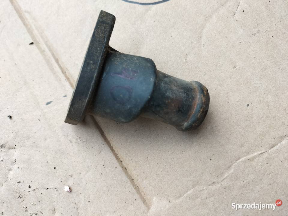 KRUCIEC PŁYNU WODY GŁOWICY AUDI 80 B4 B3 osobowe Kamień-Kolonia