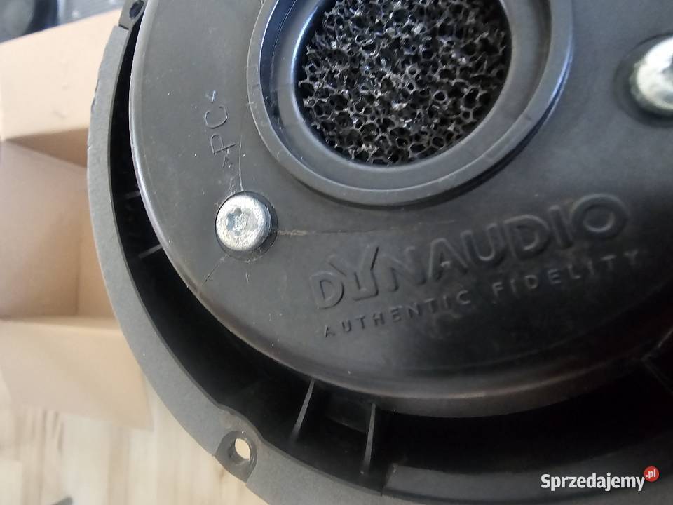GŁOŚNIK NISKOTONOWY VW DYNAUDIO 1K8035453