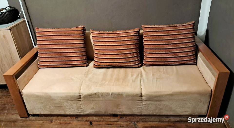 Sofa rozkładana z pojemnikiem na pościel Rzeszów