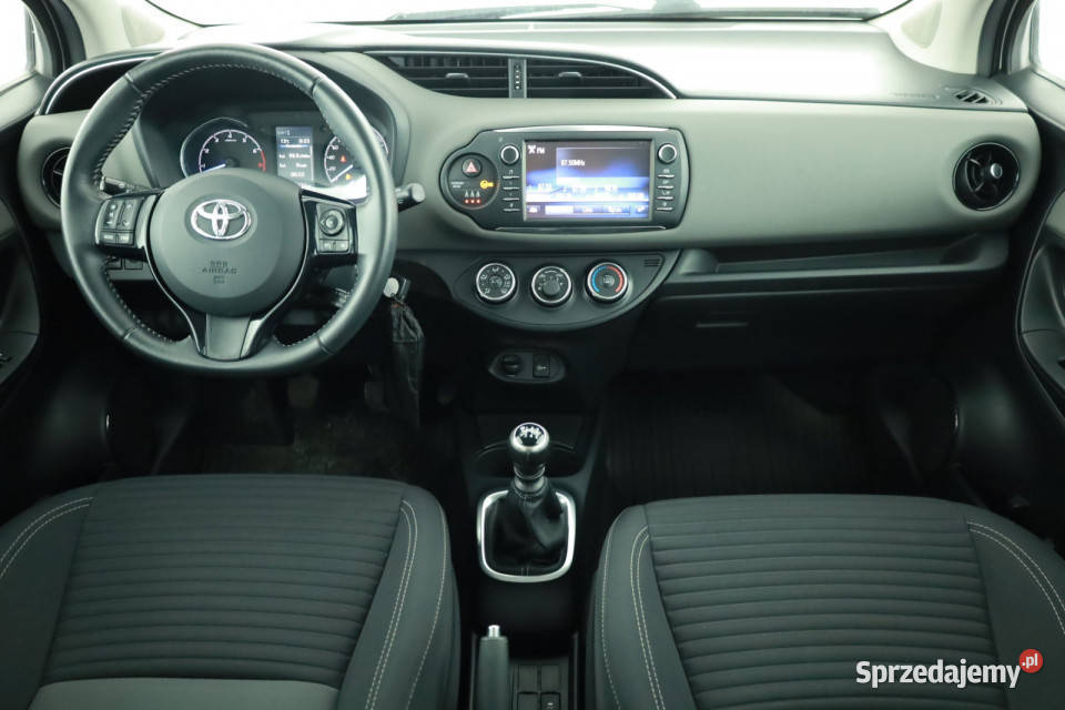 Toyota Yaris 15 Dual VVTi poduszka powietrzna Piaseczno sprzedam