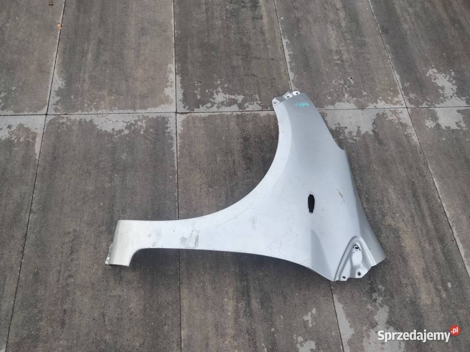 BŁOTNIK lewy przod przedni TOYOTA yaris 2 II Dęblin sprzedam