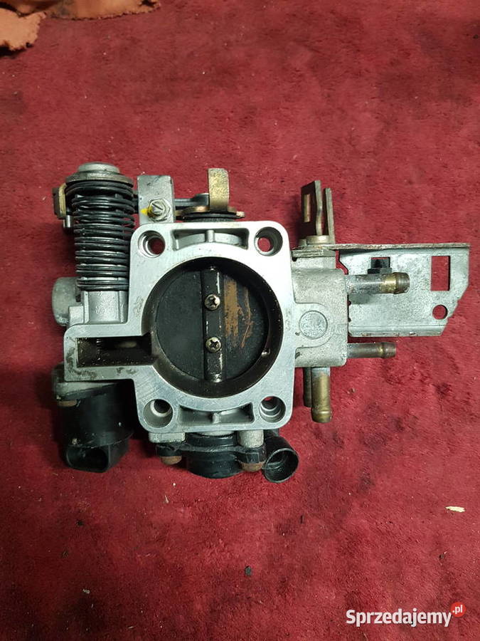 OPEL ASTRA II 14 8V PRZEPUSTNICA POWIETRZA Turek