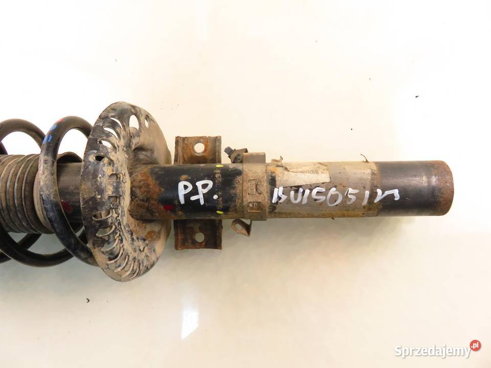 MCPERSON PRAWY PRZEDNI VW FOX 14 BKR 5Z0413031C Amortyzatory sprzedam