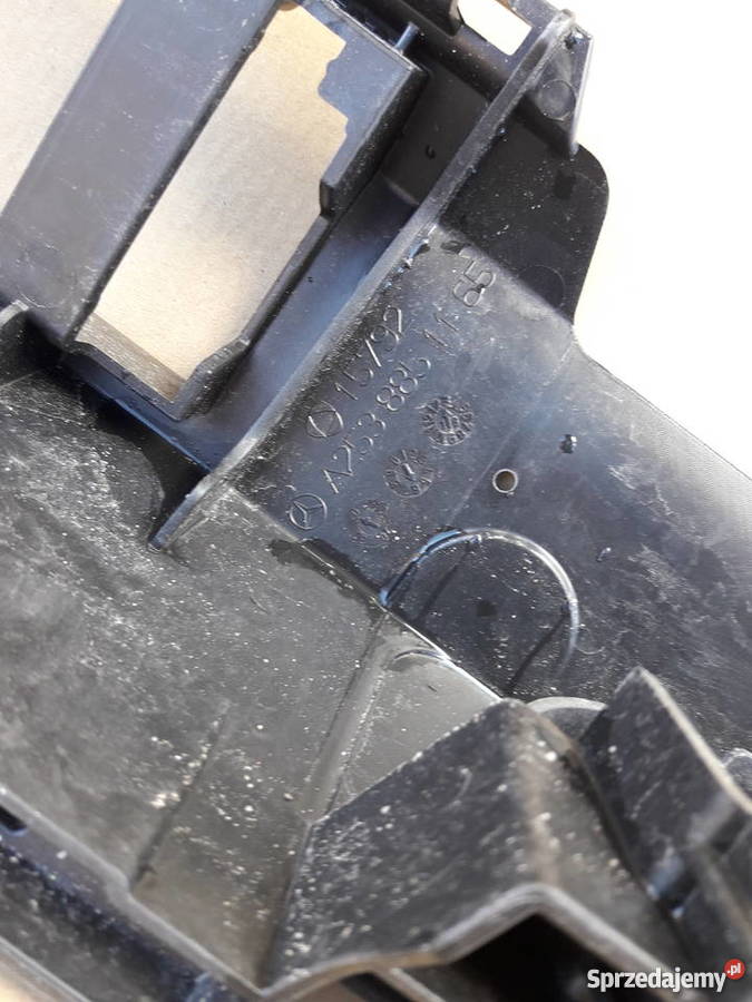 MERCEDES GLC ŚLIZG MOCOWANIE ZDERZAKA TYŁ Bieleń