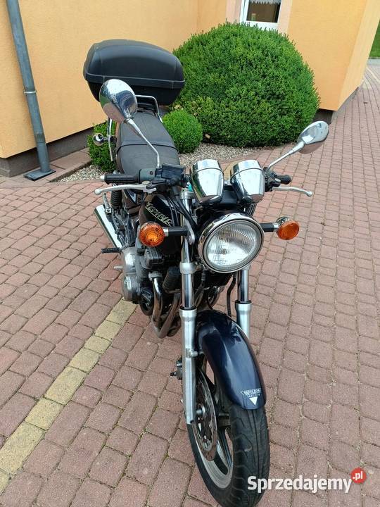 Kawasaki Zephyr 550