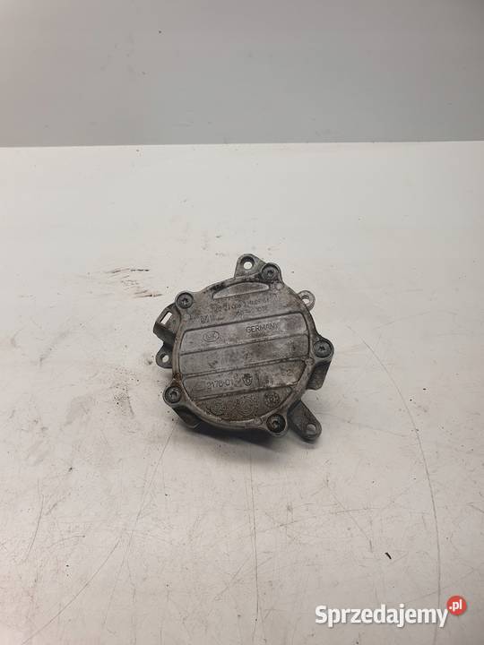 POMPA VACUM AUDI A4 A3 A6 VW 20 TFSI 06D145100E Przystajń sprzedam