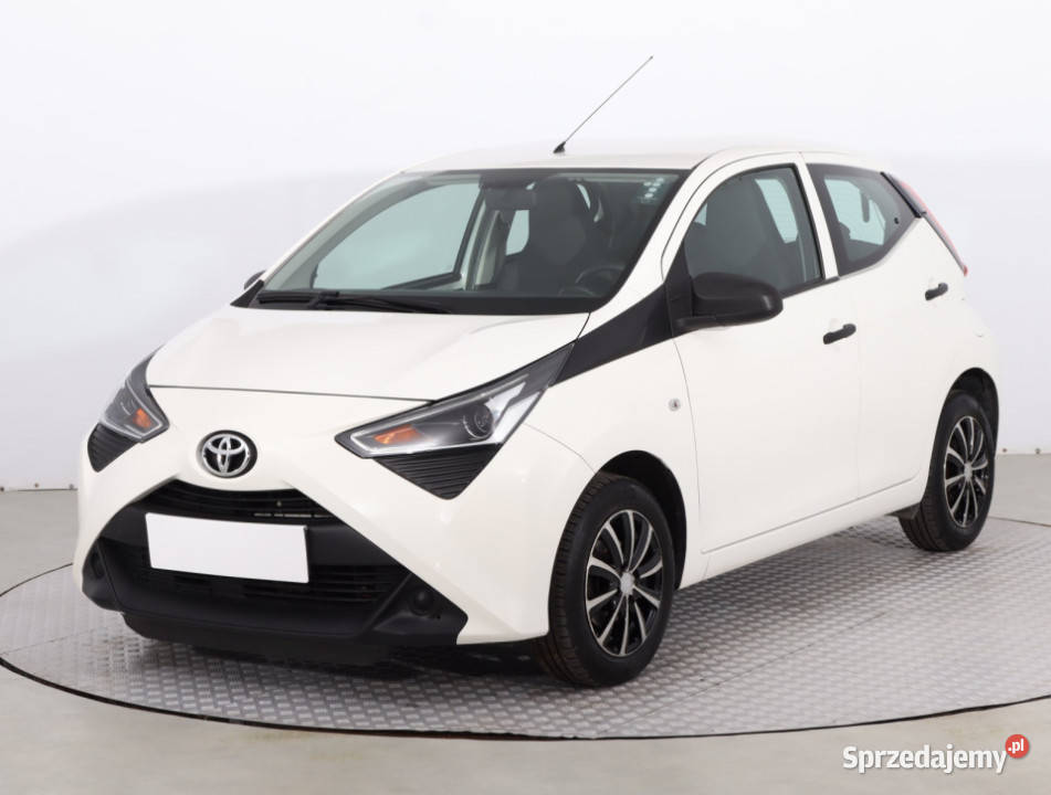 Toyota Aygo 10 VVTi gniazdo USB Aygo Piaseczno