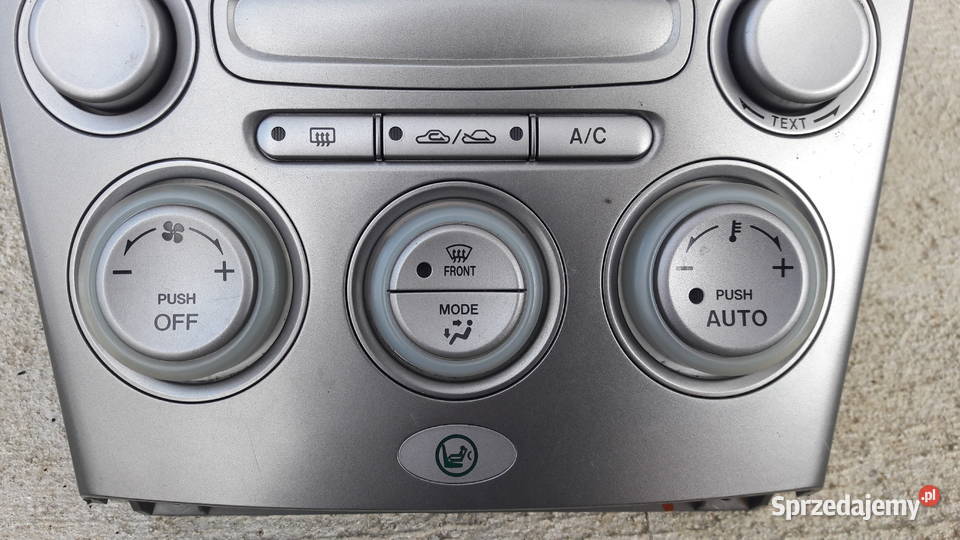 Panel sterowania klimatyzacji z radiem konsola Rymanów