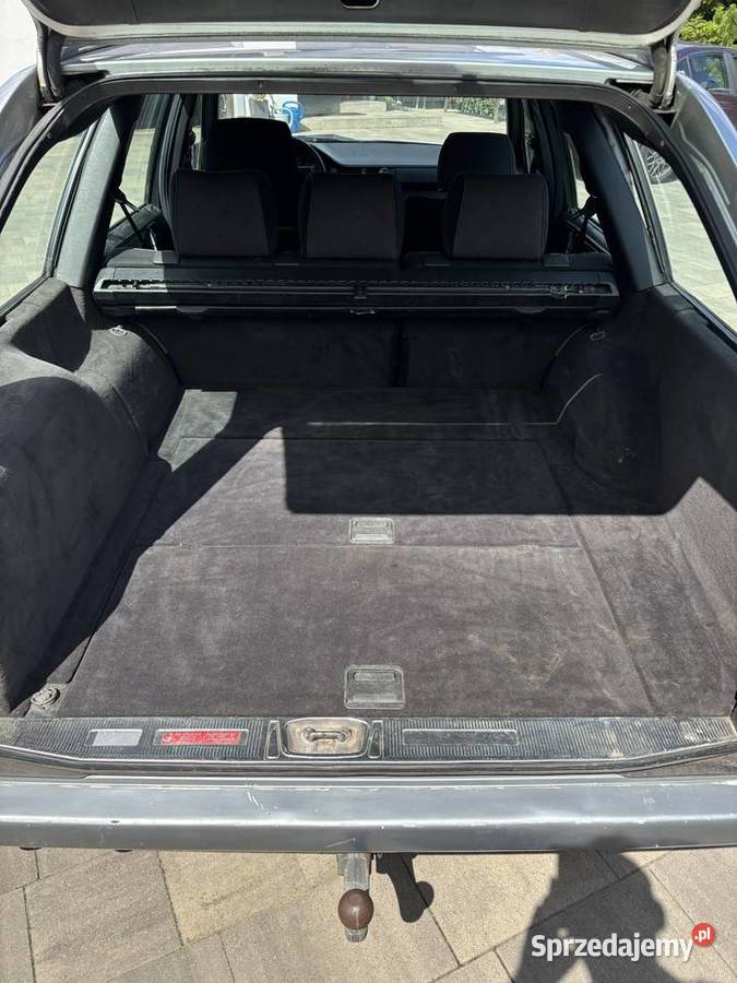 Mercedes w124 30 Rok produkcji 1993 lubelskie Puławy